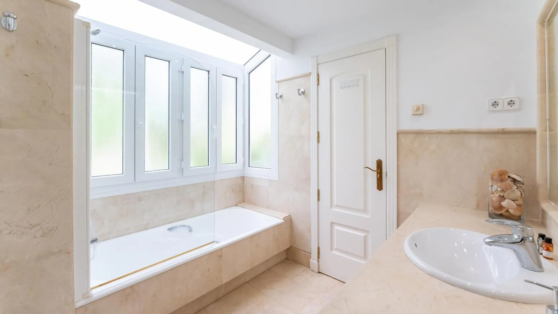 Palm Beach Beachfront Μαρμπέλλα Ισπανία