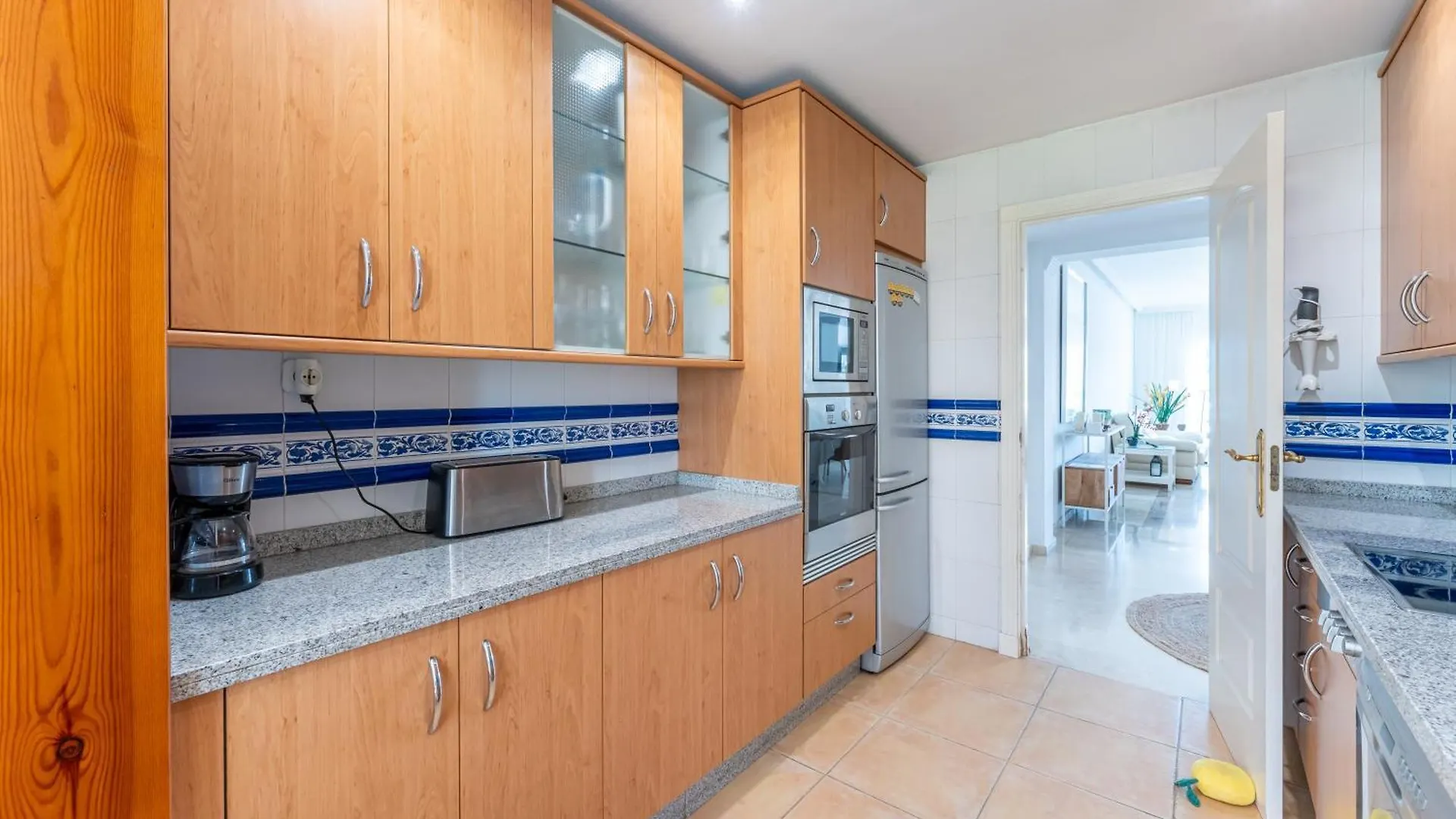 Palm Beach Beachfront Μαρμπέλλα 0*,